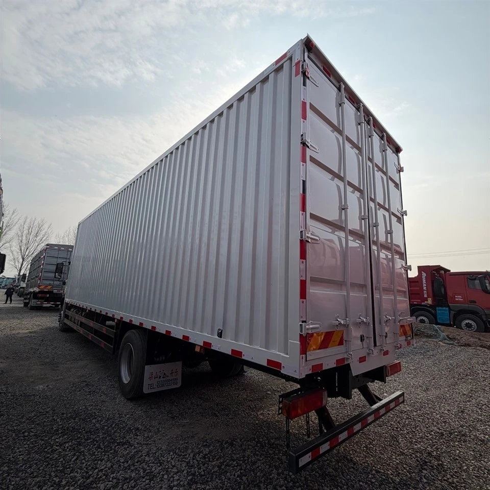 Closed Box Truck high quality Closed Box Truck high quality